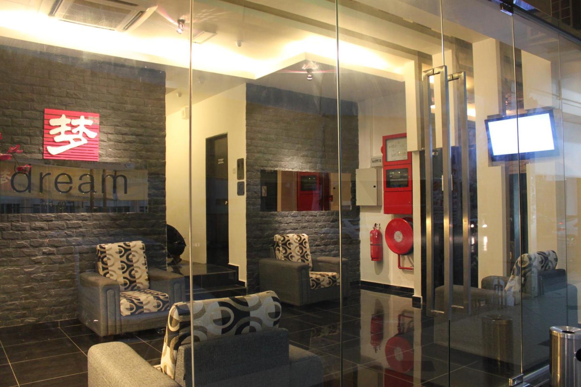 Dream Hotel Кланг Екстер'єр фото