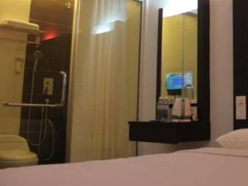 Dream Hotel Кланг Екстер'єр фото